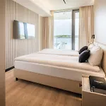 شقة Zatoka Elite4rent Z Widokiem Na Jezioro I Przestronnymi Tarasami