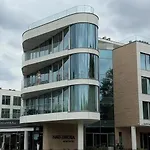 Zatoka Elite4rent Z Widokiem Na Jezioro I Przestronnymi Tarasami *