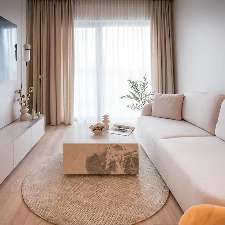 公寓 Zatoka Elite4rent Z Widokiem Na Jezioro I Przestronnymi Tarasami 奥尔什丁