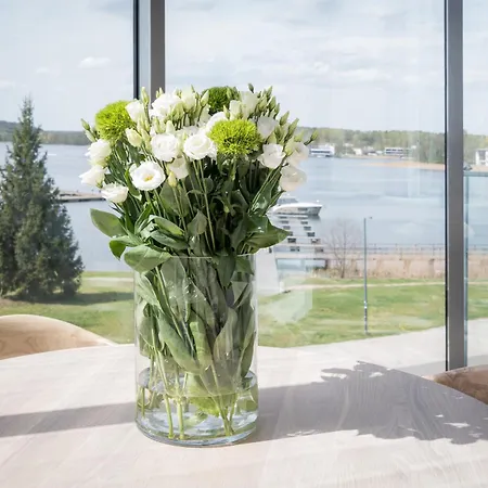 Zatoka Elite4rent Z Panoramicznym Widokiem Na Jezioro I Przestronnymi Tarasami דירה *