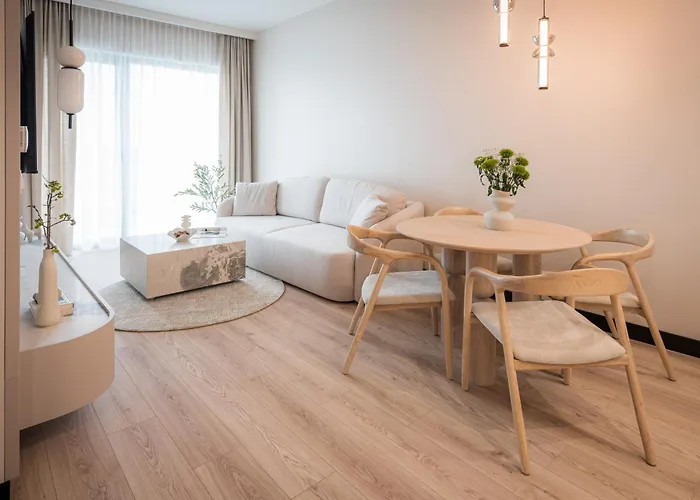 Zatoka Elite4rent Z Widokiem Na Jezioro I Przestronnymi Tarasami *