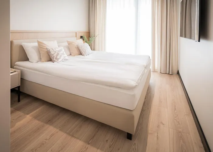 Zatoka Elite4rent Z Widokiem Na Jezioro I Przestronnymi Tarasami Όλστυν