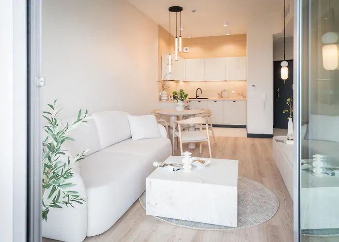 Zatoka Elite4rent Z Widokiem Na Jezioro I Przestronnymi Tarasami * Όλστυν