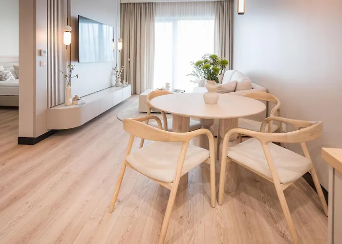 Zatoka Elite4rent Z Widokiem Na Jezioro I Przestronnymi Tarasami Διαμέρισμα *