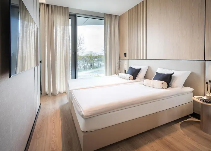 Zatoka Elite4rent Z Widokiem Na Jezioro I Przestronnymi Tarasami Διαμέρισμα *